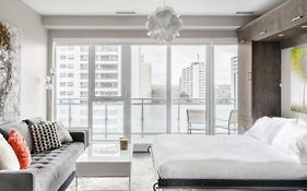 Toronto Sophisticated Studio